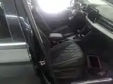 Фото 25 - Volkswagen Tiguan L