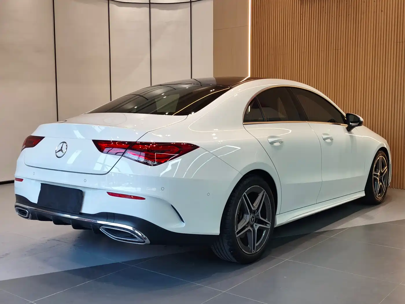 Mercedes-Benz CLA (Import) 2021 CLA 200 фото 18