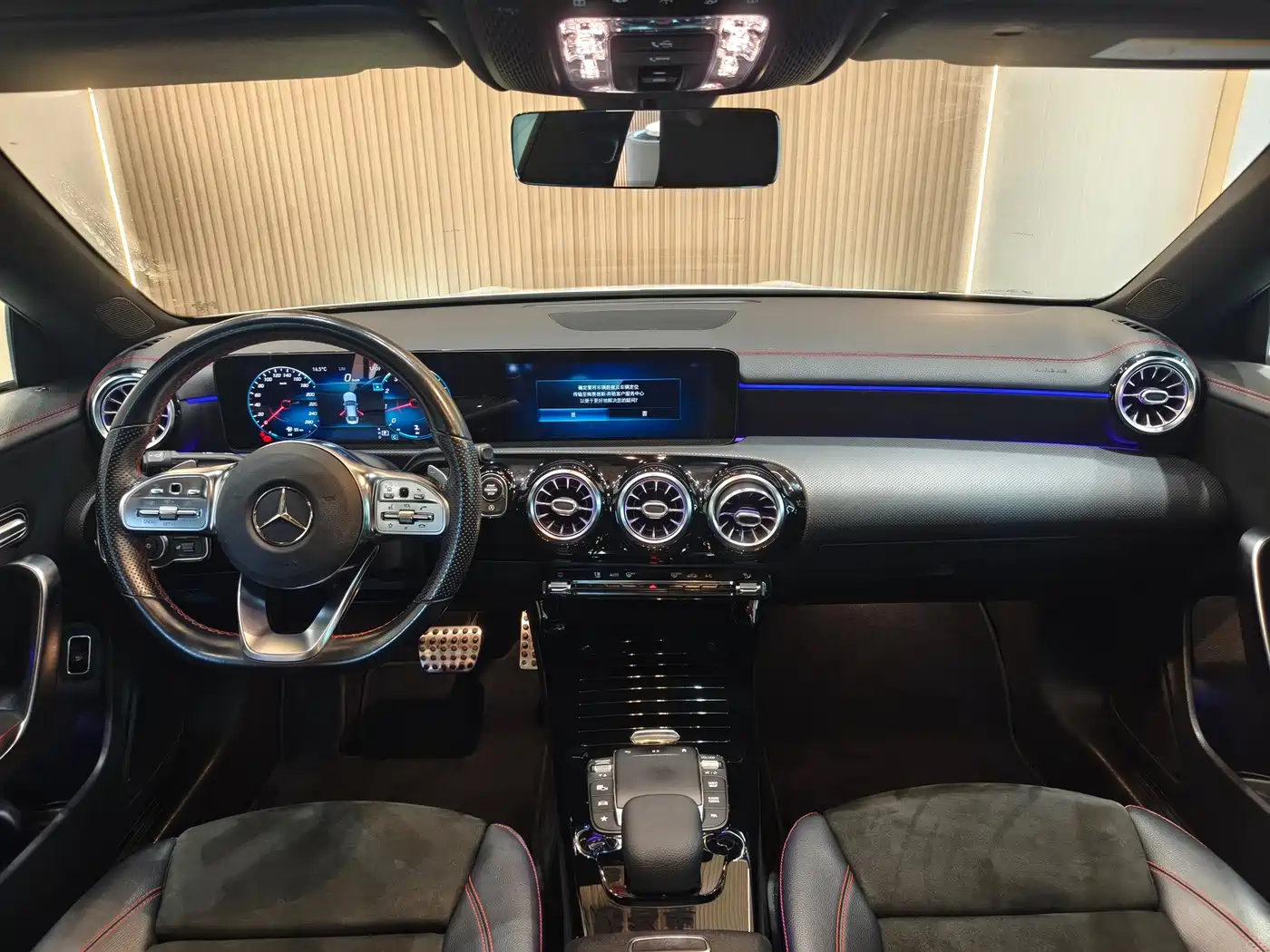 Mercedes-Benz CLA (Import) 2021 CLA 200 фото 7