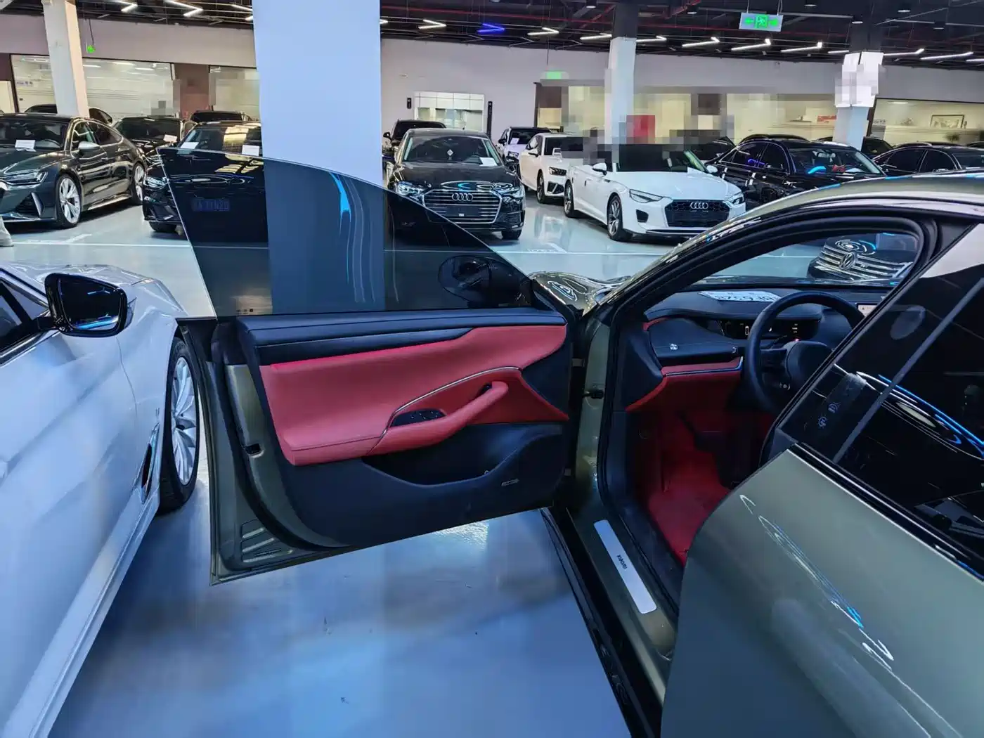 XIAOMI CAR XIAOMI SU7