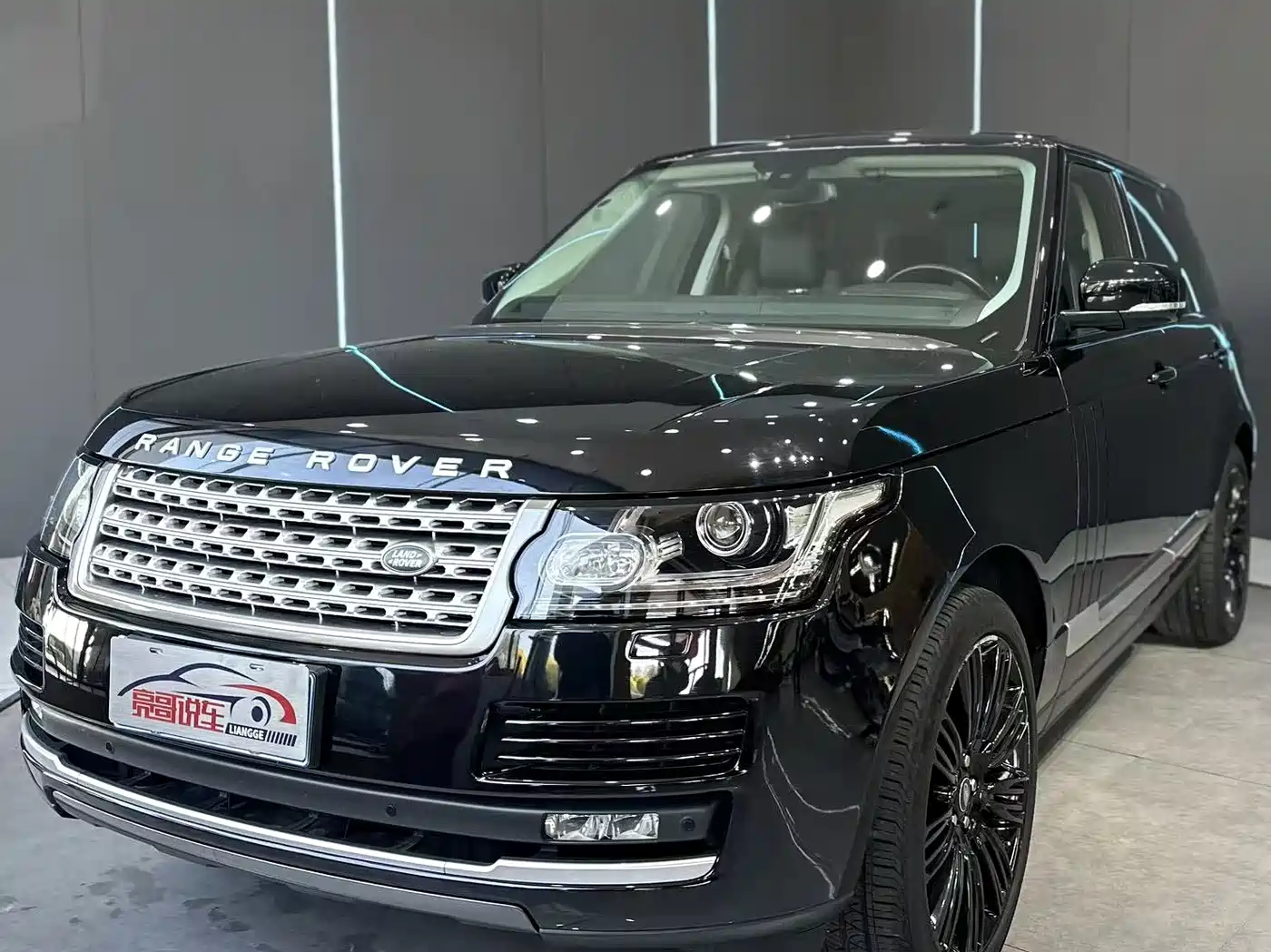 Land Rover Range Rover 2014 Facelift 3.0 SC V6 Vogue