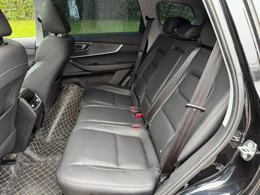 Photo 12 - Chery Tiggo 8