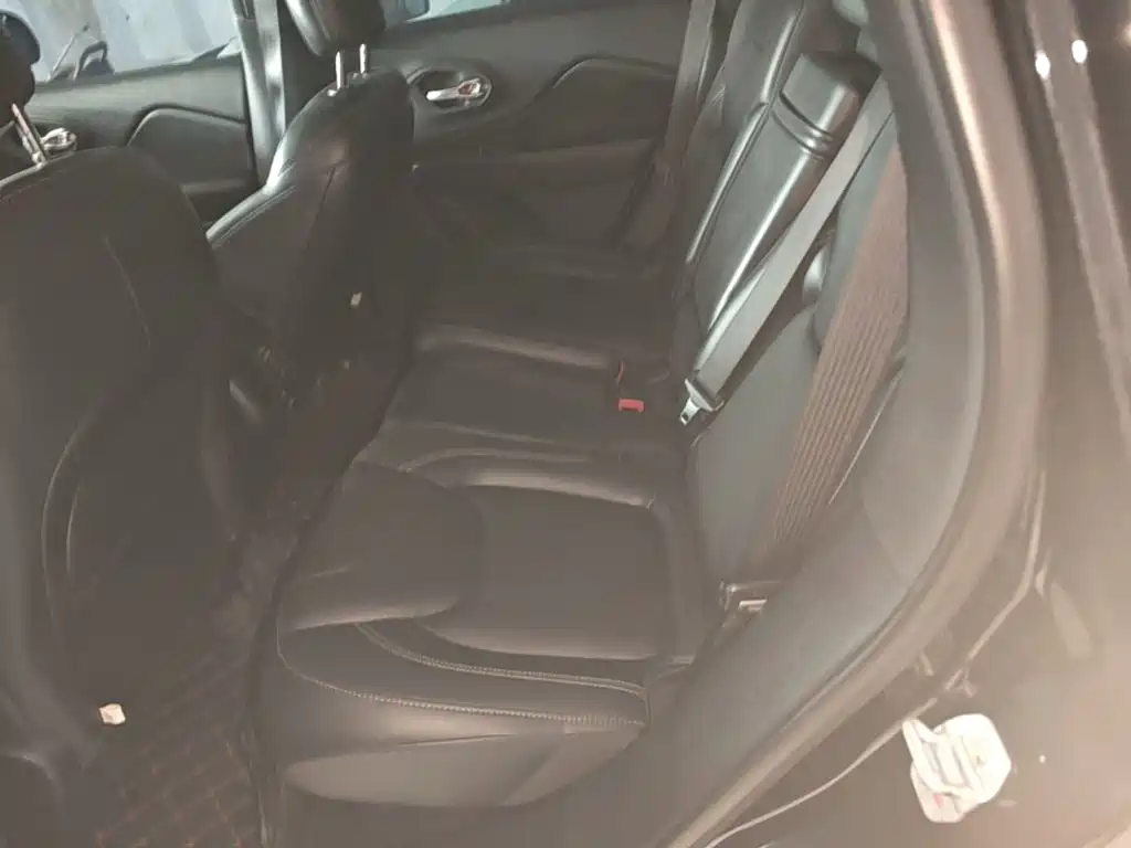 Jeep Cherokee 2018 2017 2.0L Superior Edition