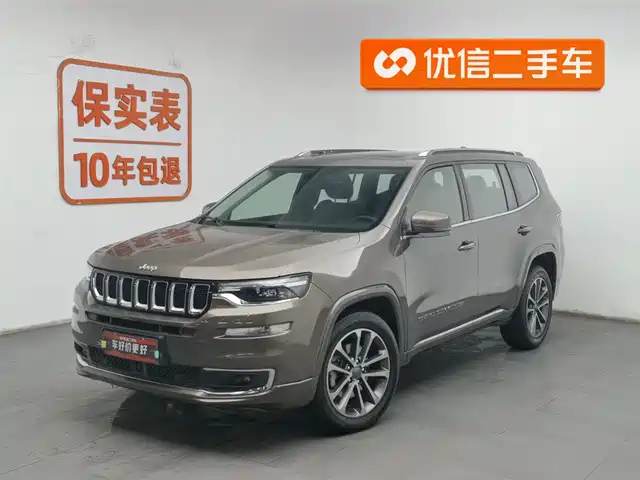 JEEP GRAND COMMANDER