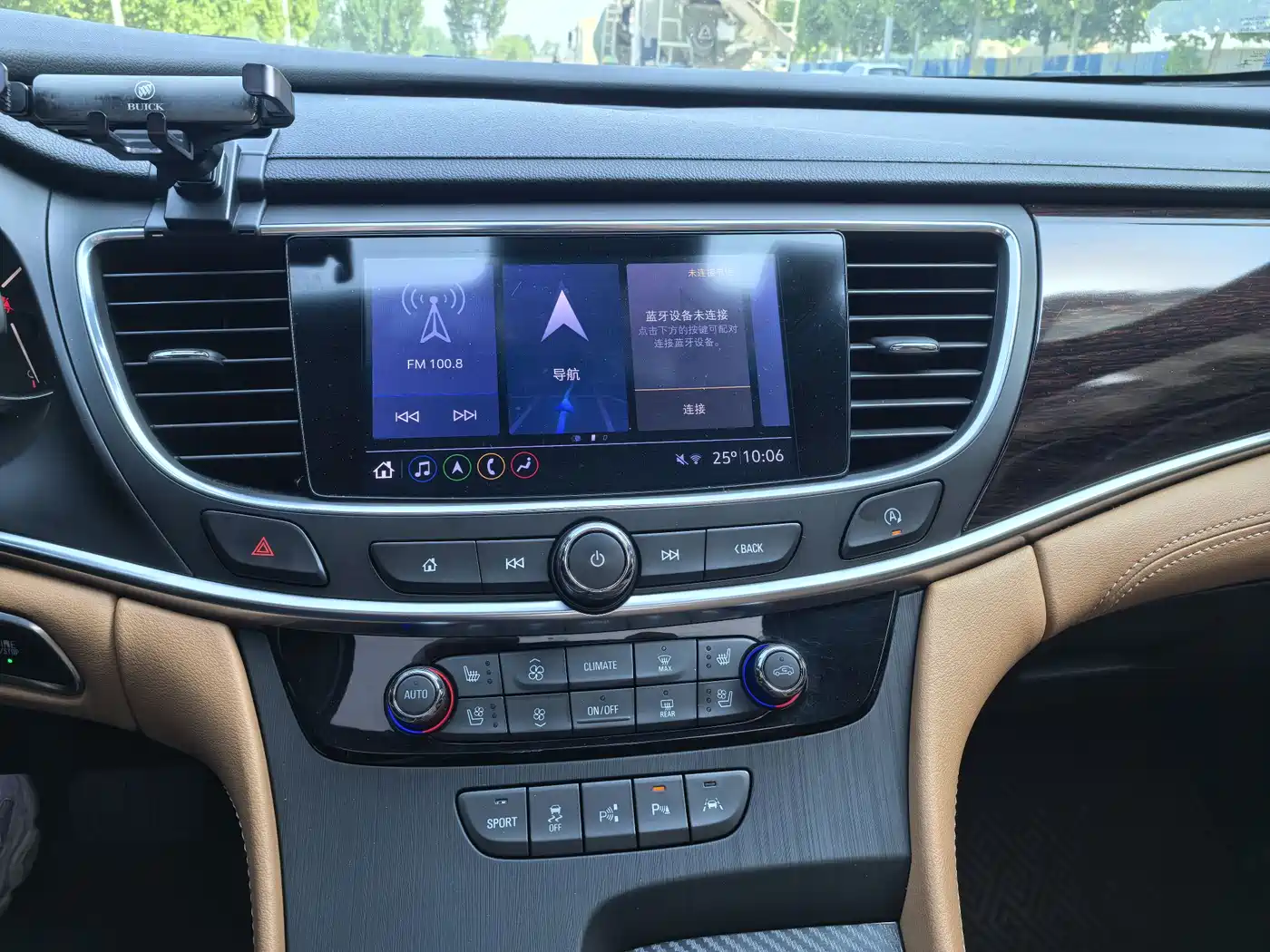 BUICK LACROSSE