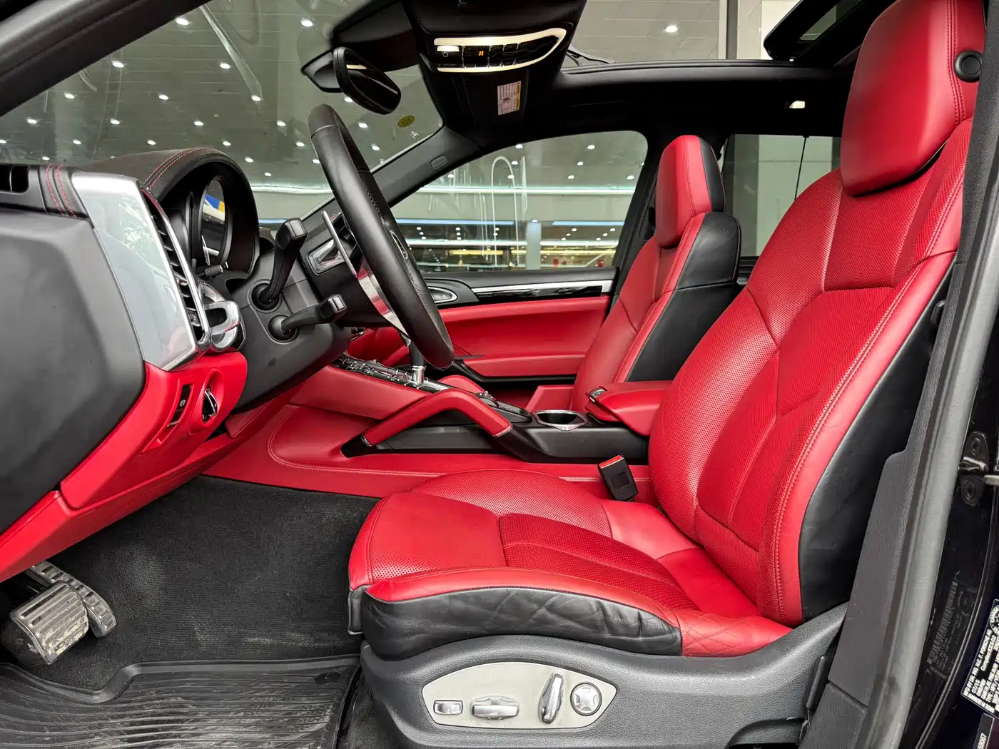 Porsche Cayenne New Energy 2016 Cayenne S E-Hybrid 3.0T фото 5