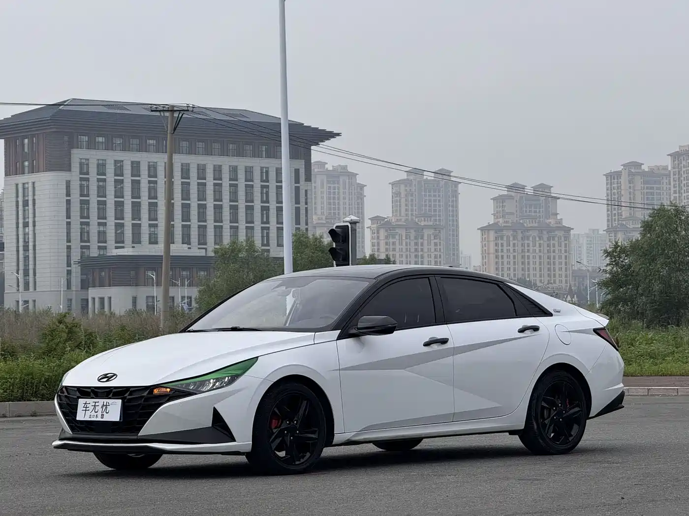 Hyundai Elantra 2022 1.5L CVT 20th Anniversary Edition