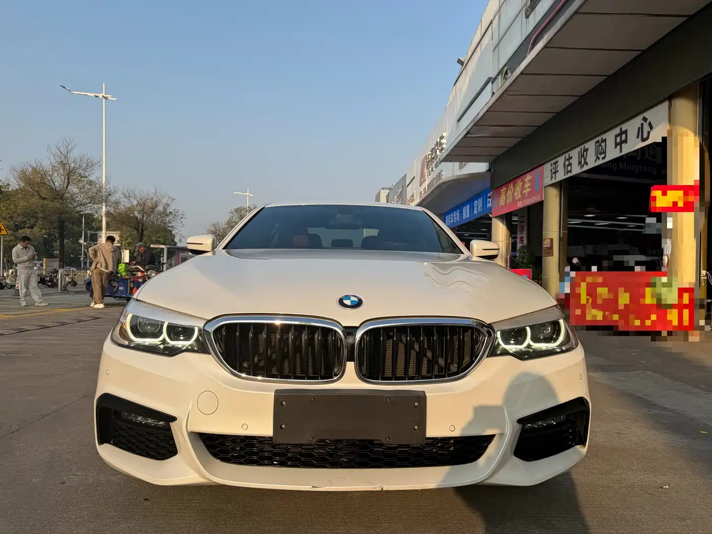 BMW 5 Series 2019 530Li Leading M Sport Package фото 3