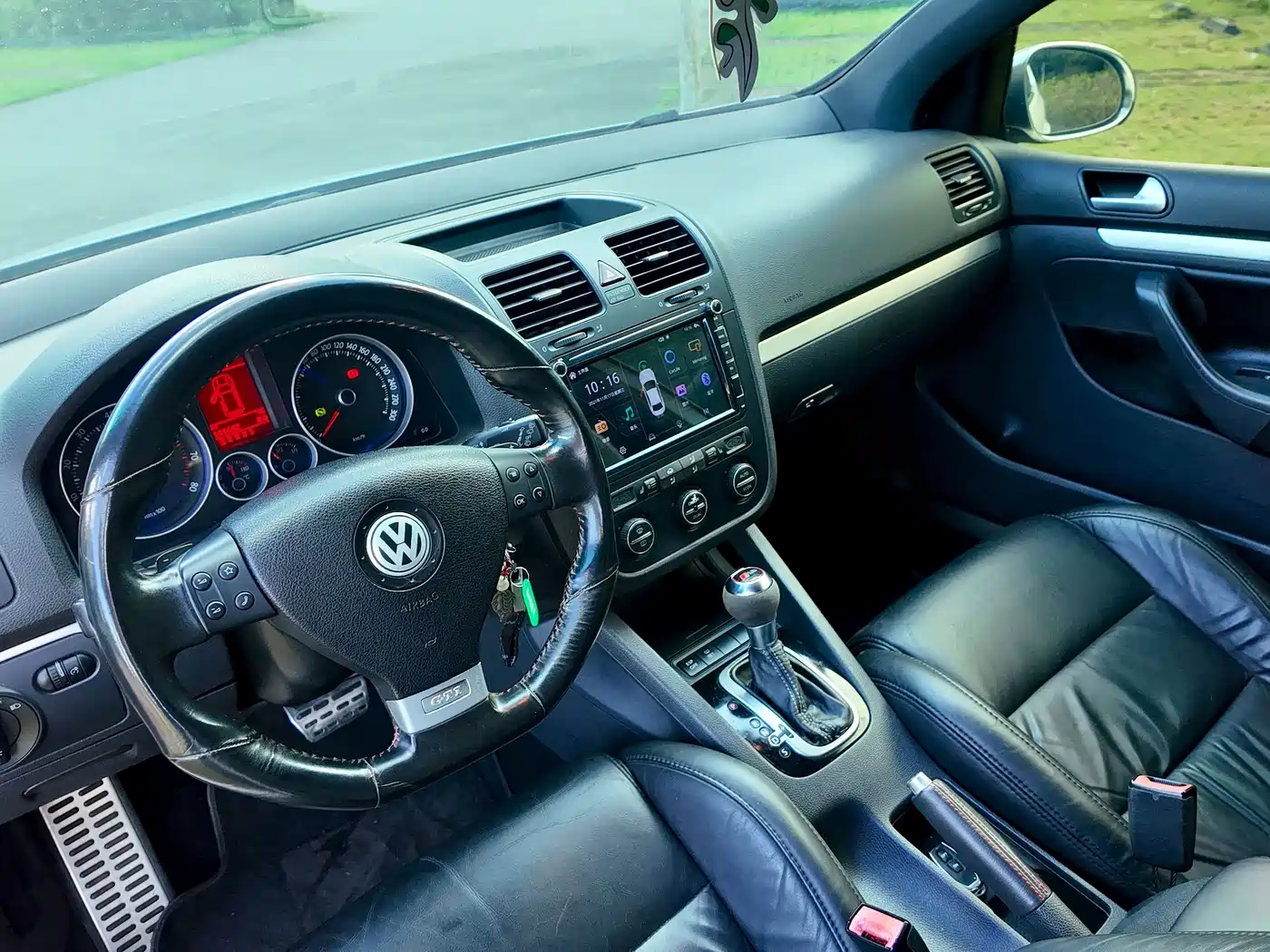 Volkswagen Golf (Import) 2006 GTI 2.0T 3-Door фото 57