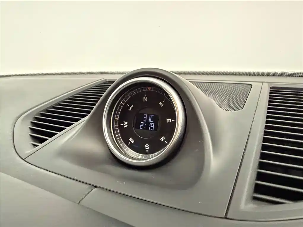 Porsche Macan 2020 Macan 2.0T фото 13