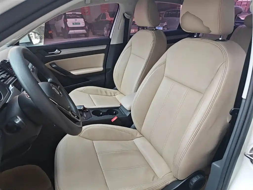 Volkswagen Lamando 2017 230TSI DSG Trend Edition фото 15