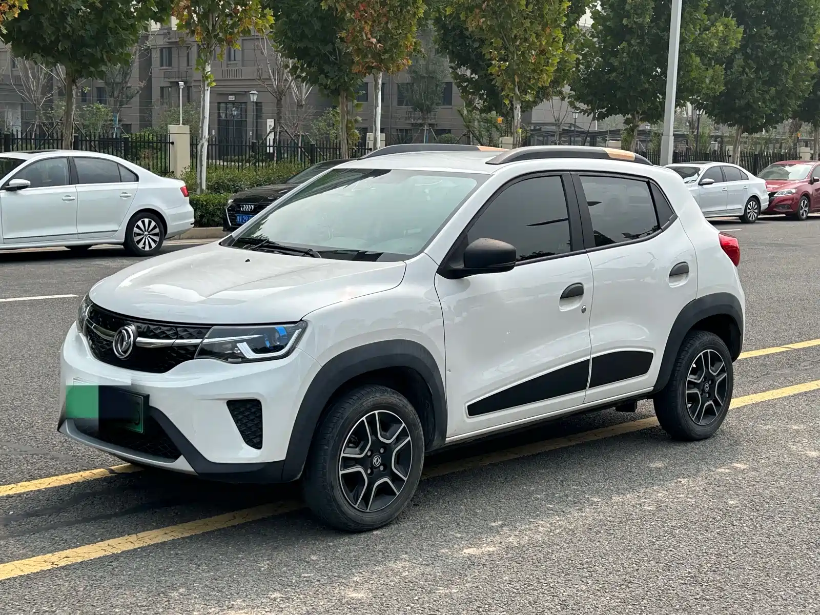 Photo 1 - Dongfeng Yipai Dongfeng Nano EX1