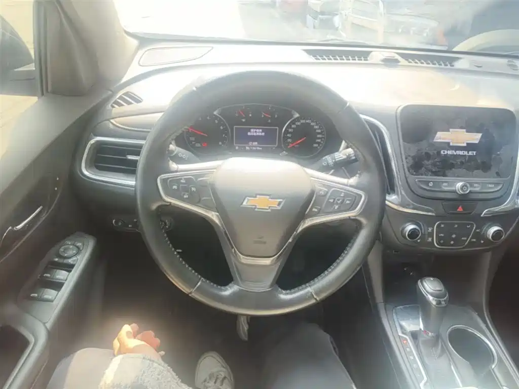 Chevrolet Equinox 2019 535T Auto Control Edition China V фото 11