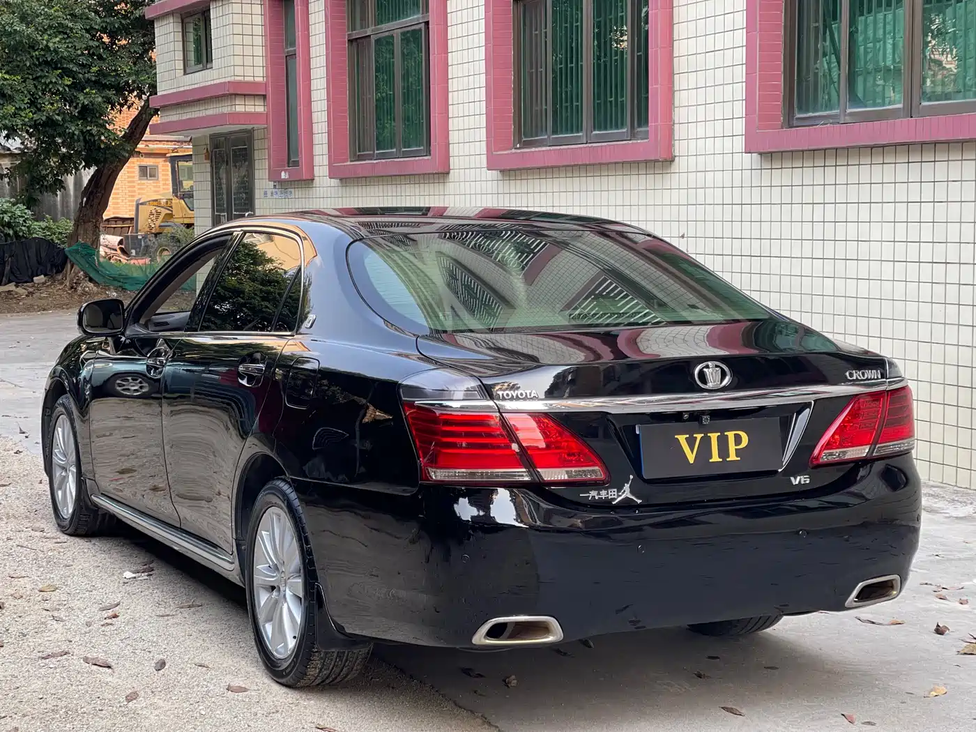Toyota Crown 2012 2.5L Royal Leather Edition фото 5