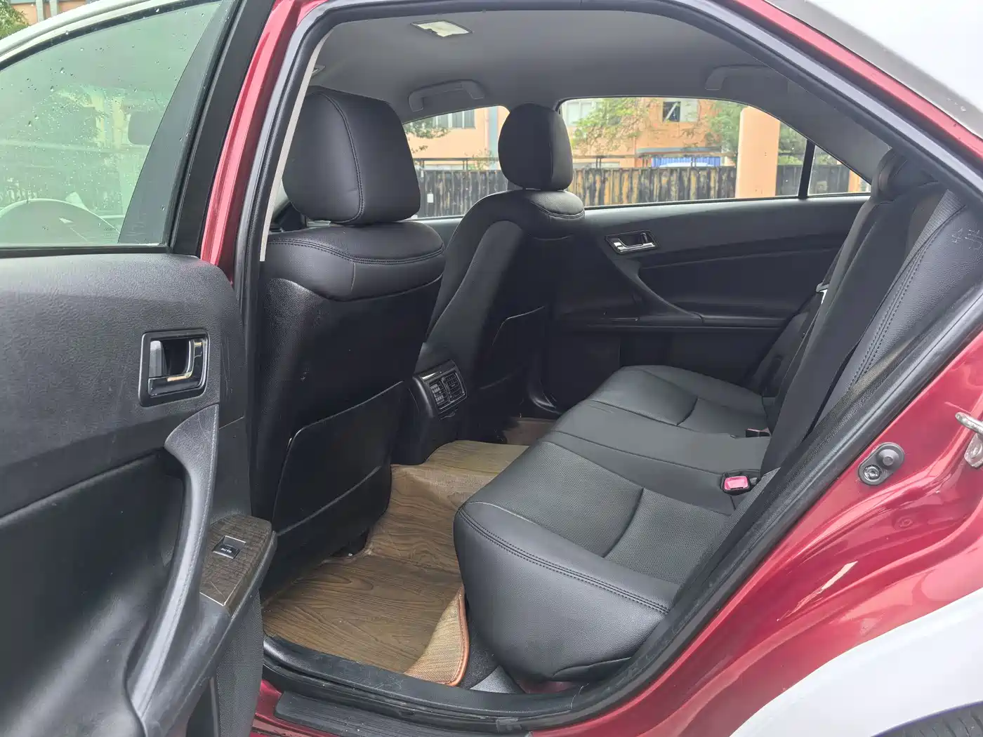 Toyota Reiz 2013 2.5S Elite Edition фото 9