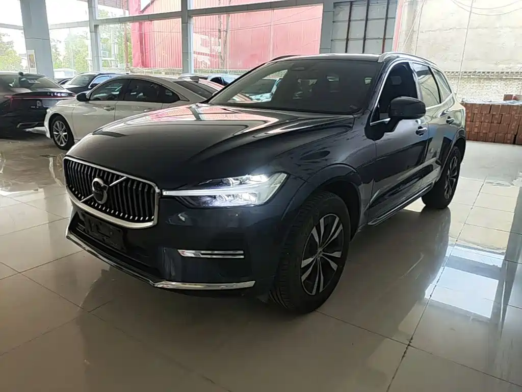 Volvo XC60 2024 B5 AWD Zhiyi Luxury Edition