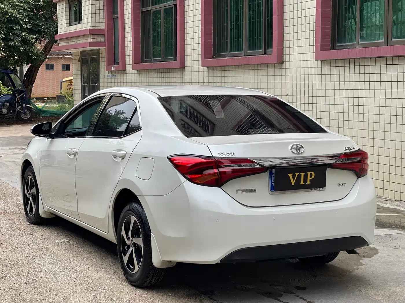 Toyota Levin 2018 185T CVT Luxury Edition фото 5