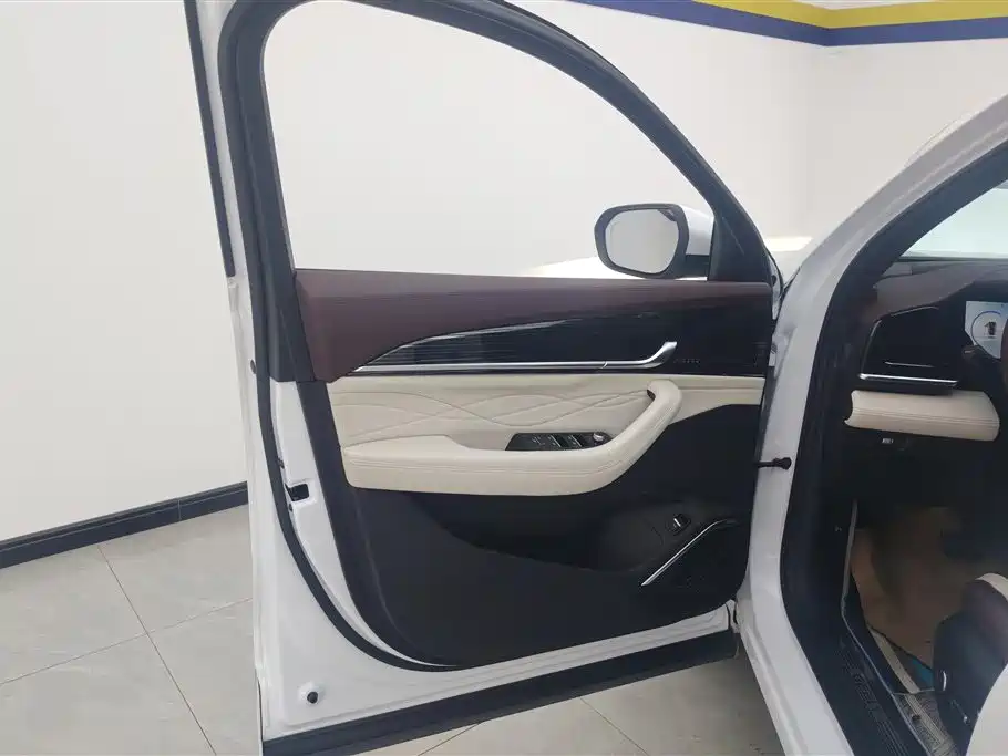 GEELY AUTOMOBILE XINGYUE L