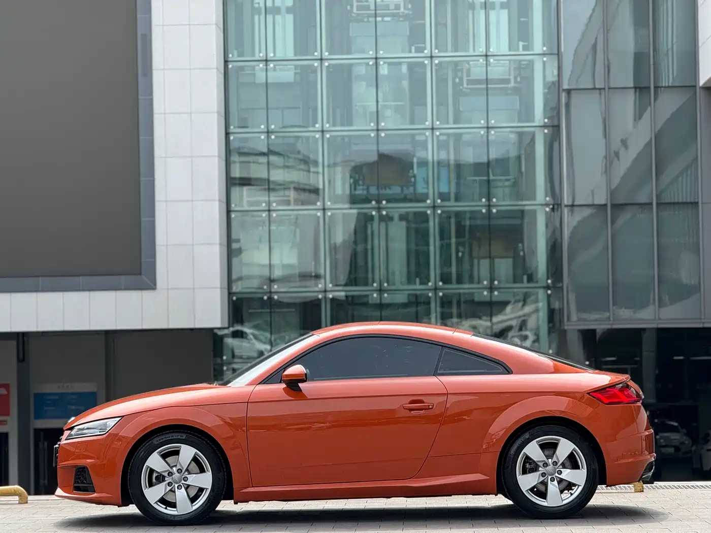 Audi TT 2017 TT Coupe 40 TFSI фото 4