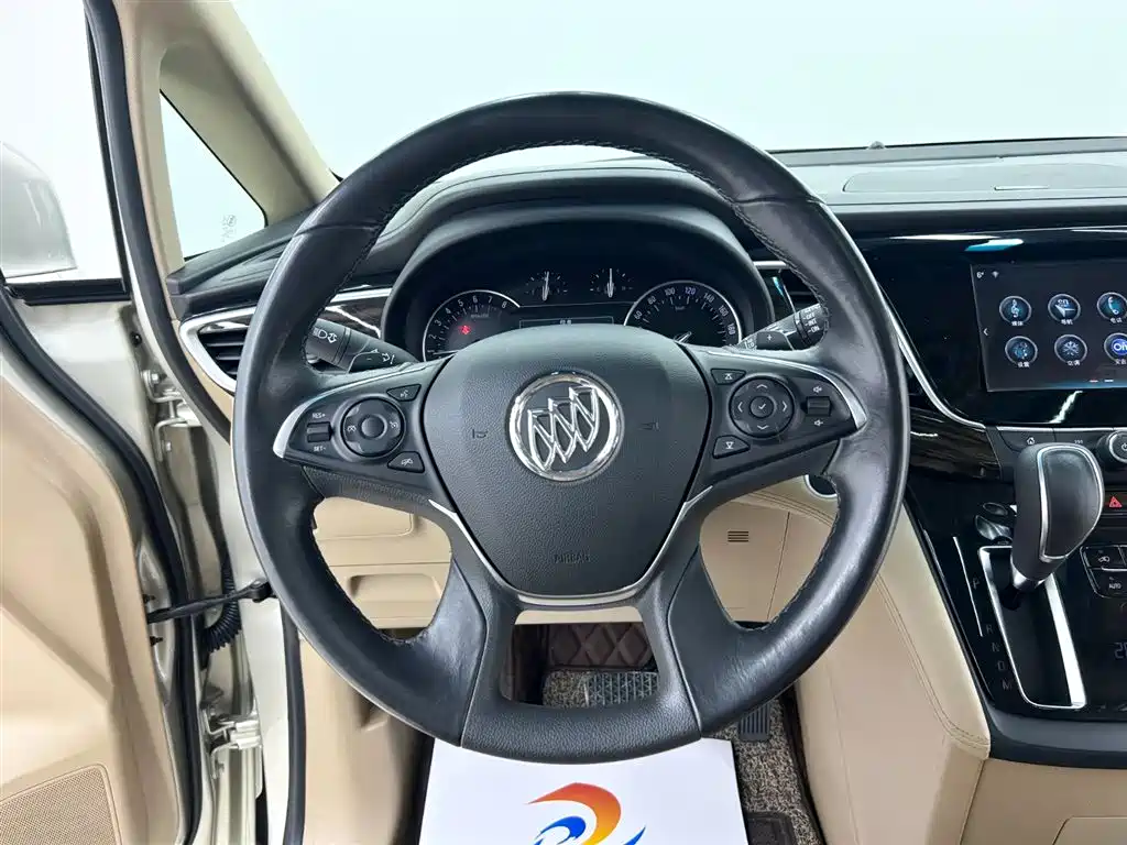 Buick GL8 2017 ES 28T Luxury China V фото 14