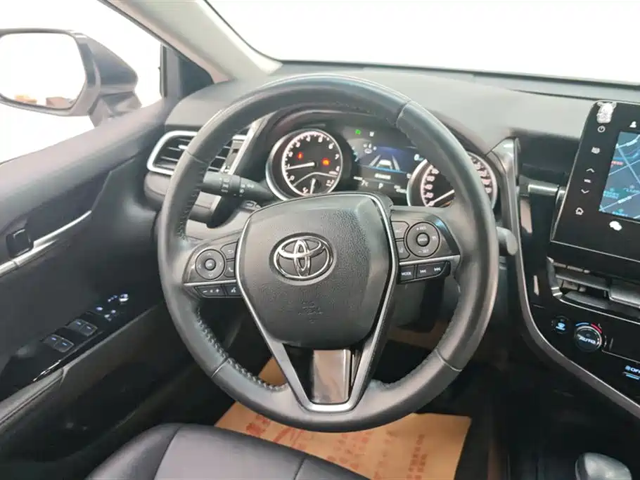 Toyota Camry 2021 2.0G Luxury Edition фото 15