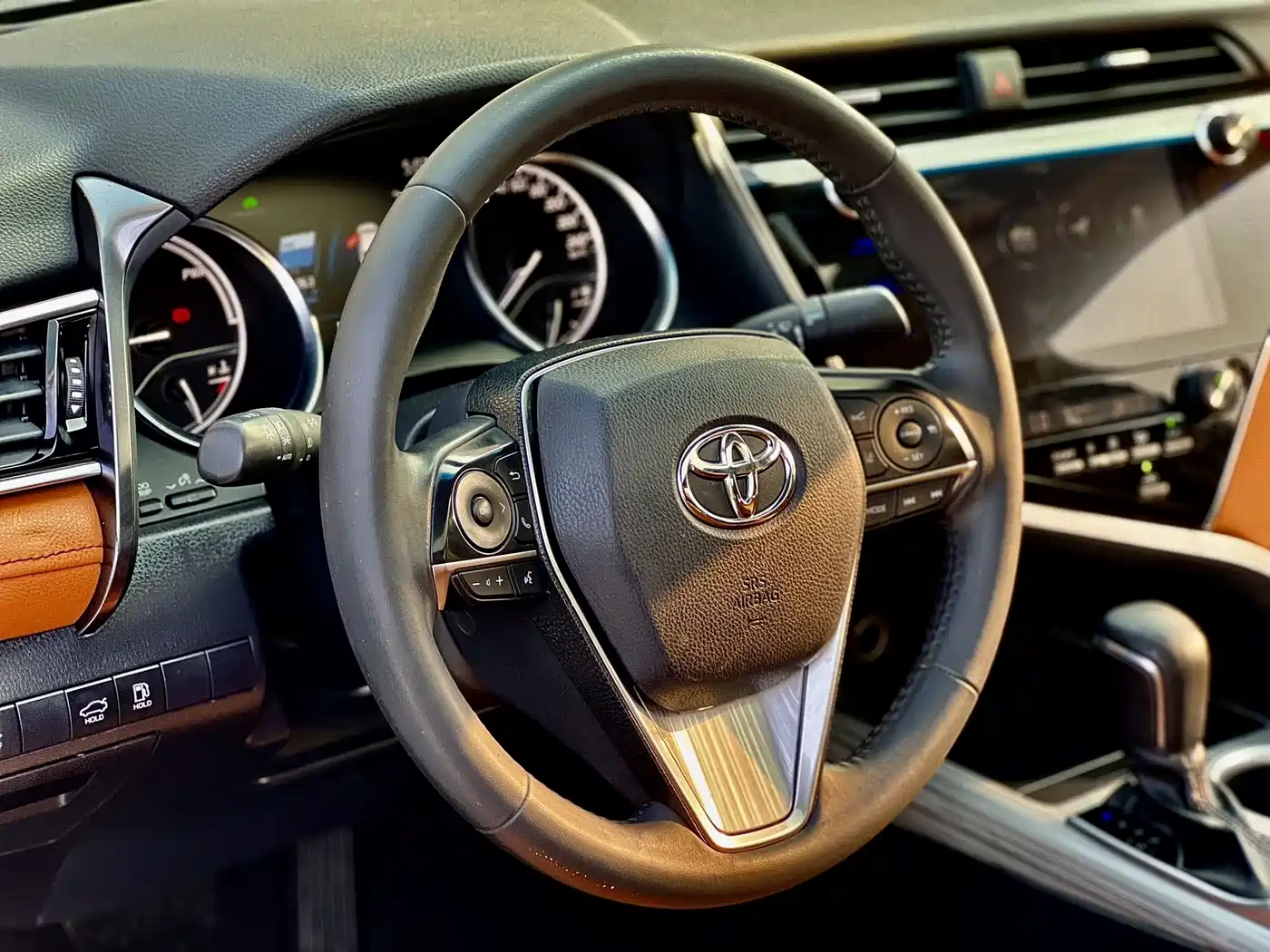 Toyota Camry 2019 Facelift Hybrid 2.5HG Luxury Edition фото 10