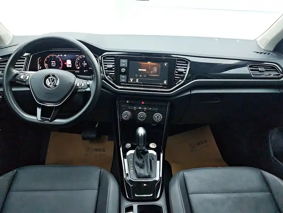 Volkswagen T-ROC 2020 280TSI DSG 2WD Comfort фото 12