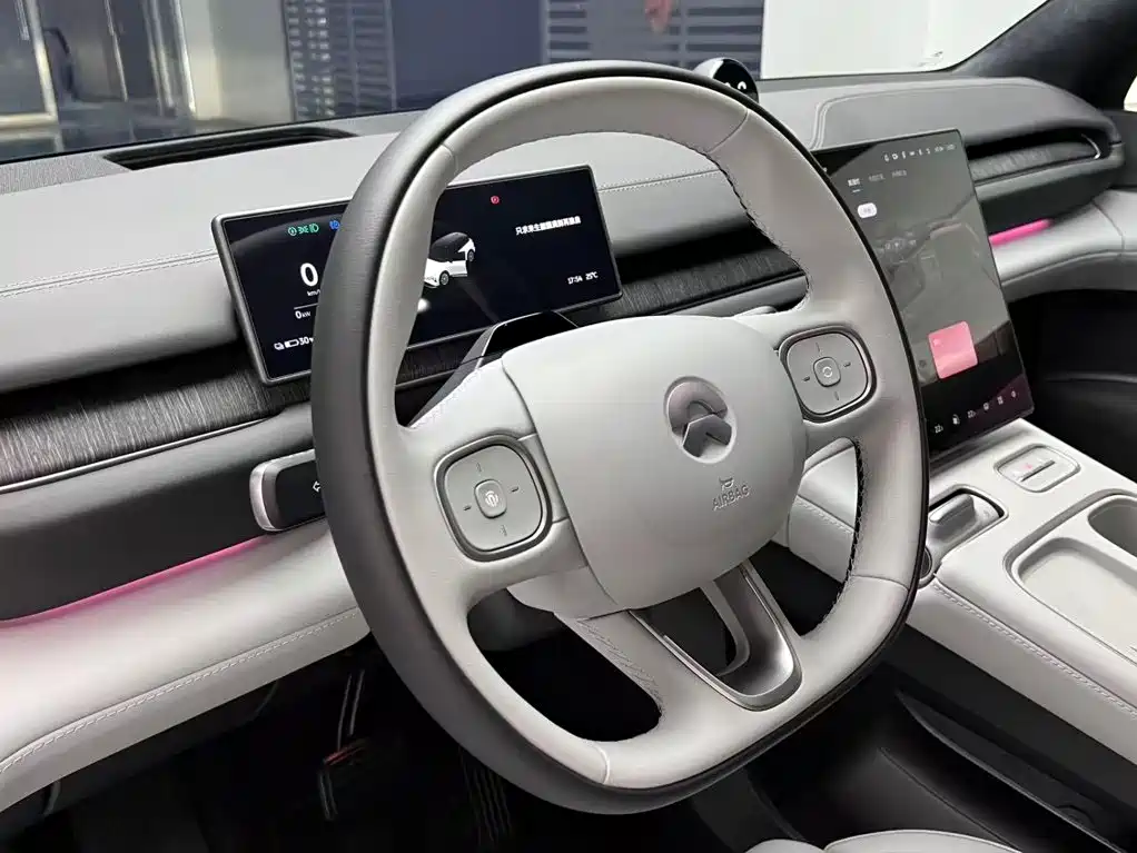 Фото 7 - NIO ES6