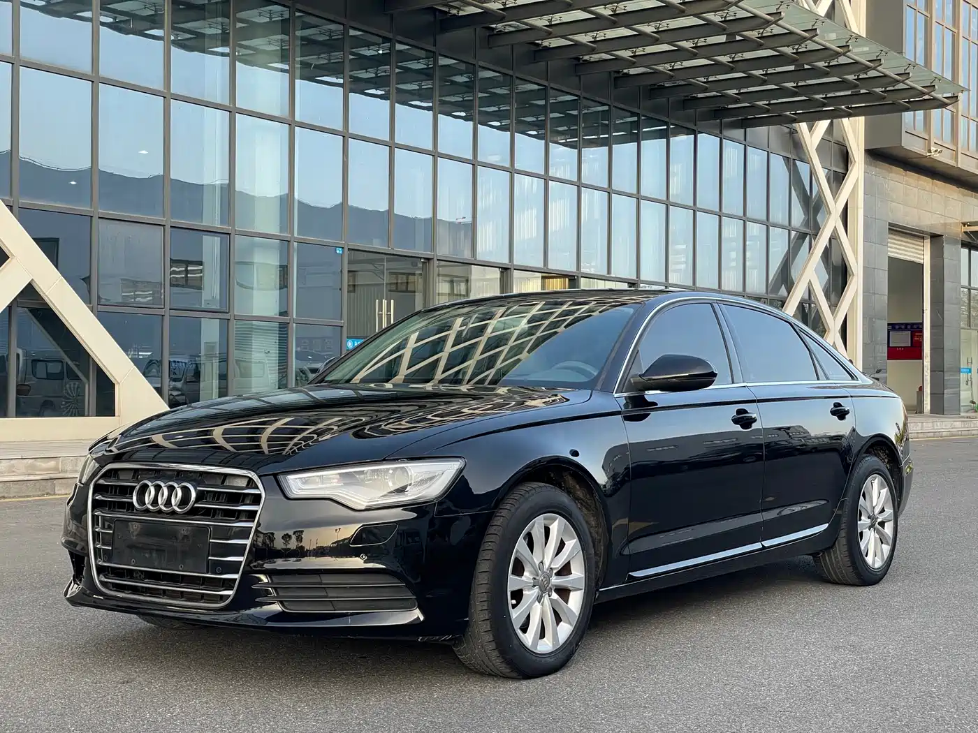 Audi A6L 2012 TFSI Standard