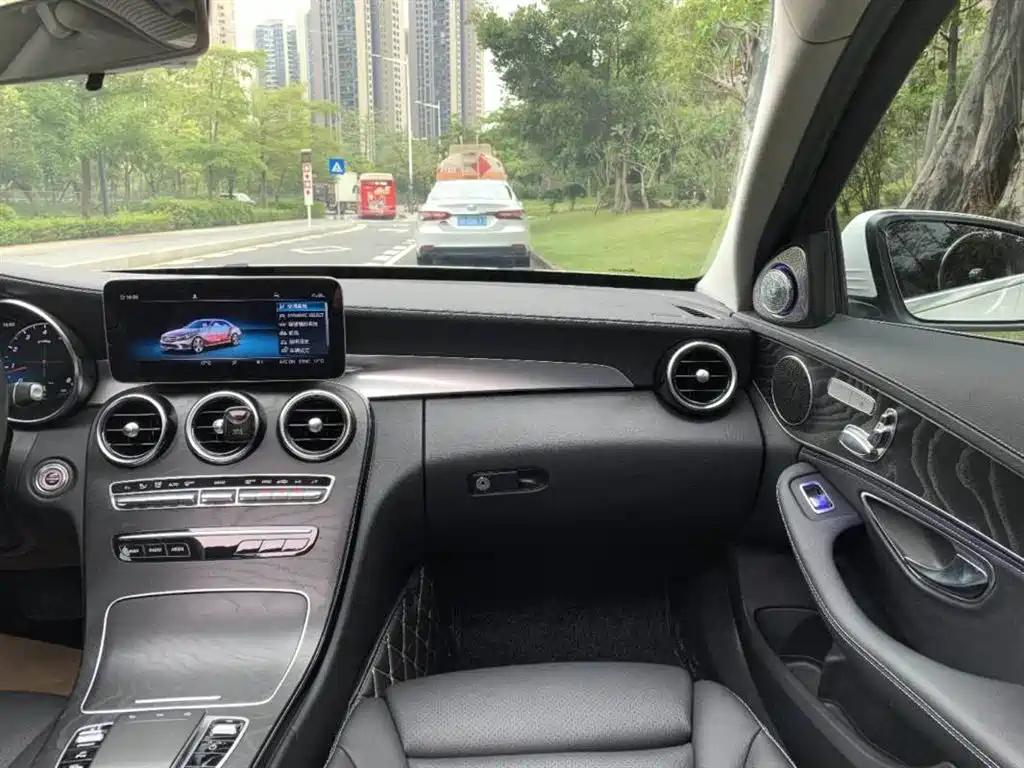 Mercedes-Benz C-Class 2019 Facelift C 260 L Sport фото 7