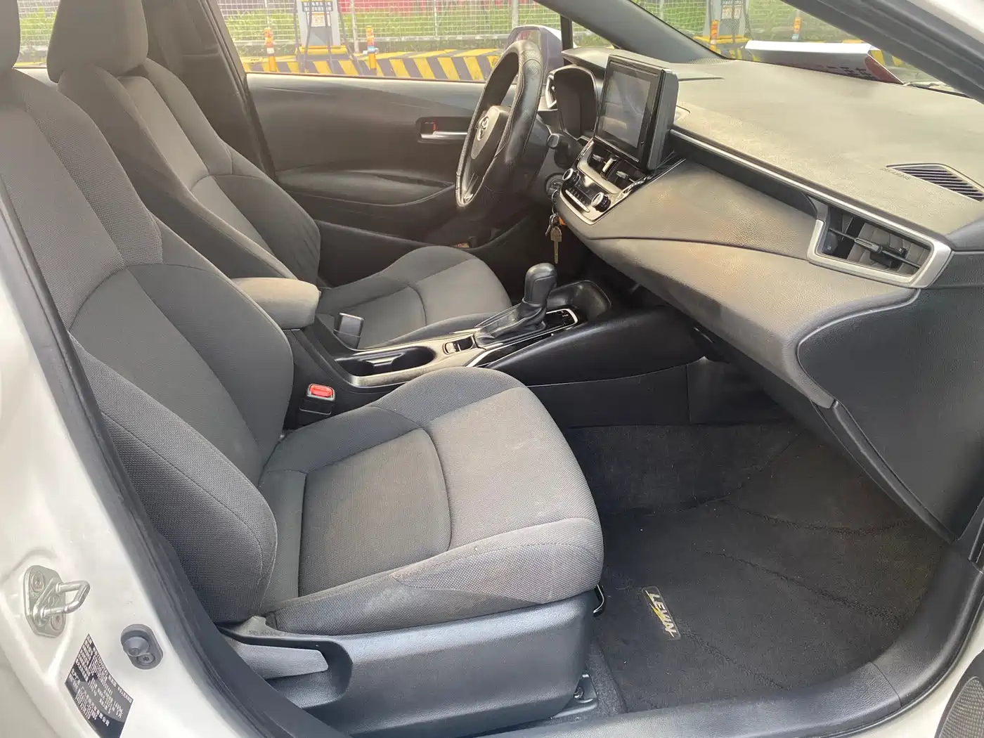 Toyota Levin 2021 TNGA 1.5L CVT Progressive Edition фото 11