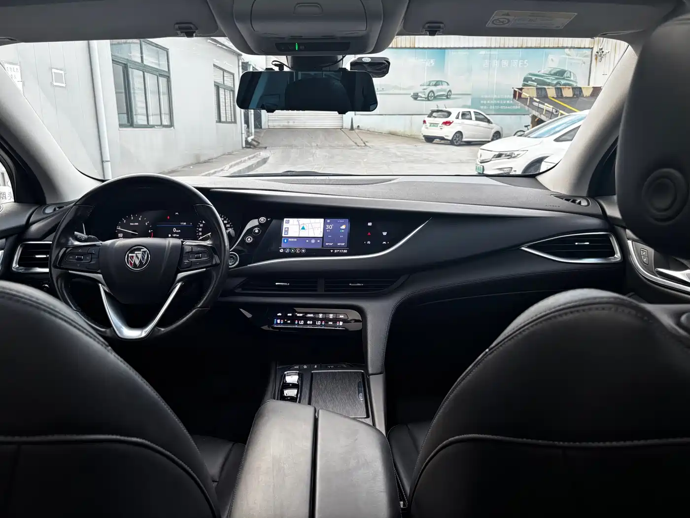 Фото 5 - Buick Enclave