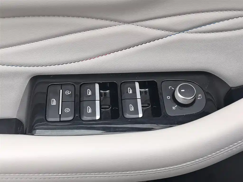 GEELY AUTOMOBILE XINGYUE L