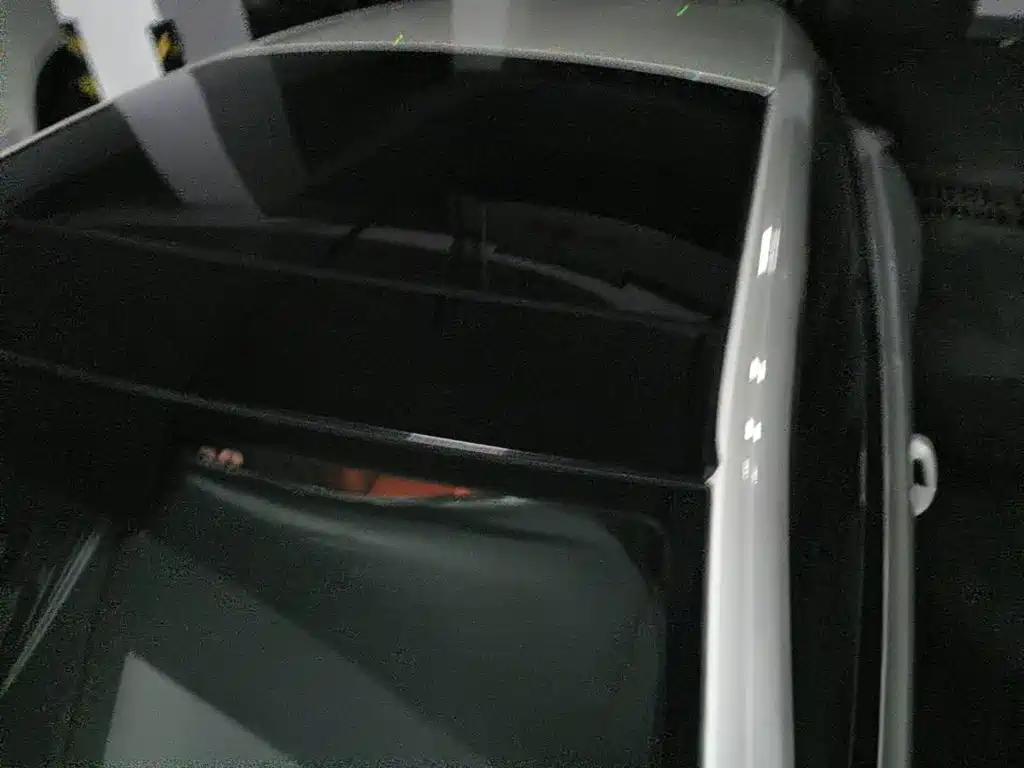 Volkswagen Scirocco 2010 2010 2.0TSI Luxury Edition