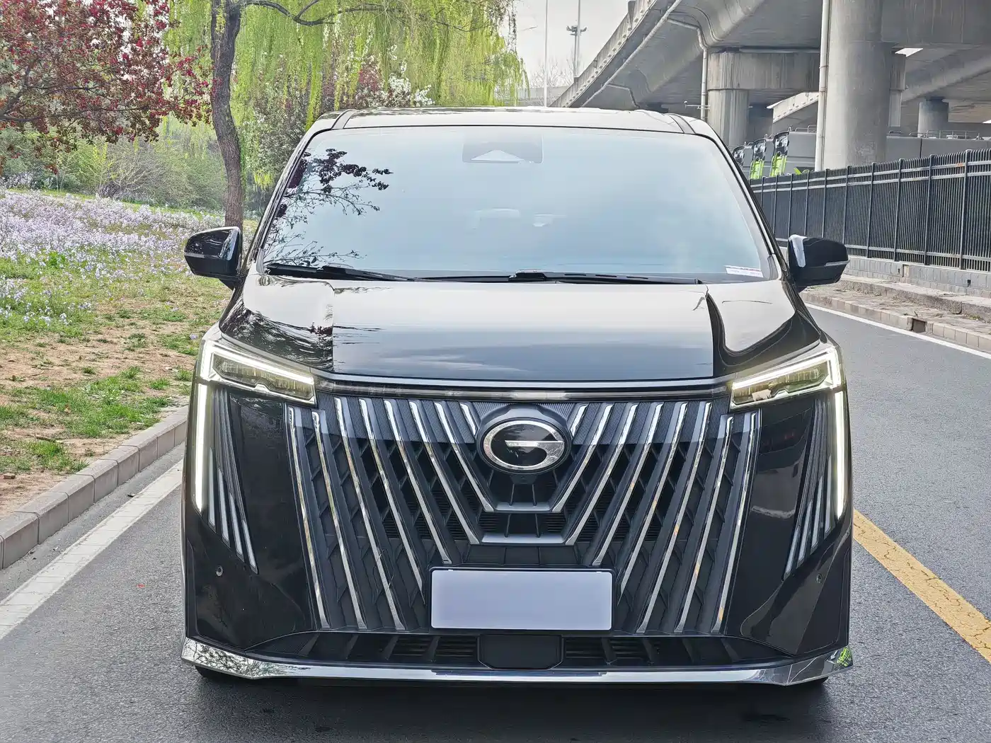 GAC TRUMPCHI M8