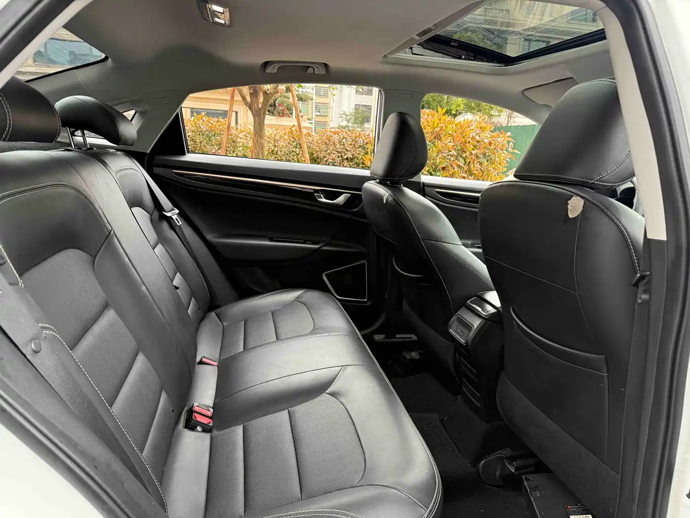 GEELY AUTOMOBILE EMGRAND GL