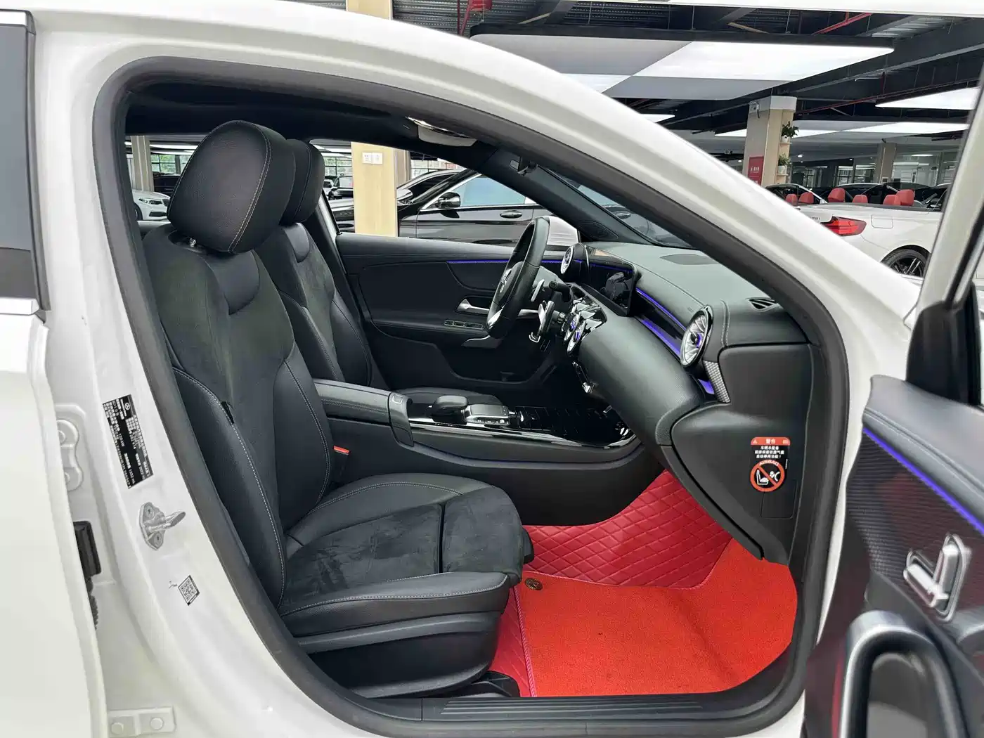 Mercedes-Benz A-Class 2022 A 200 L Sport Sedan Style фото 8