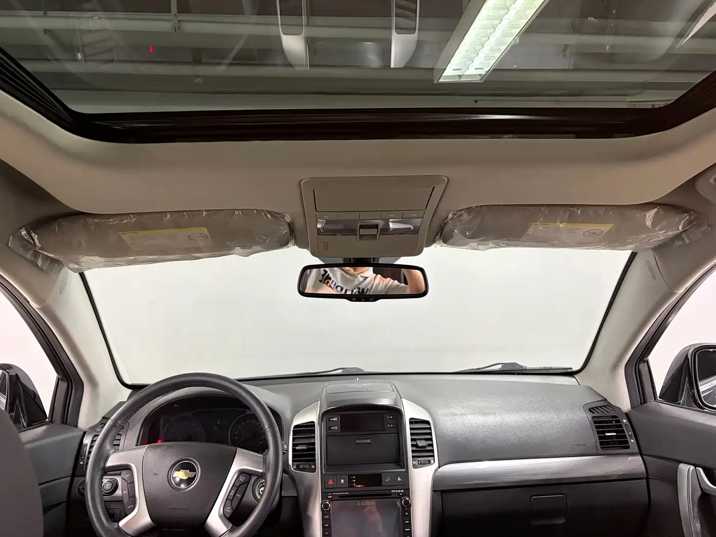 Chevrolet Captiva (Import) 2010 3.2 AT 7-Seater Flagship фото 10
