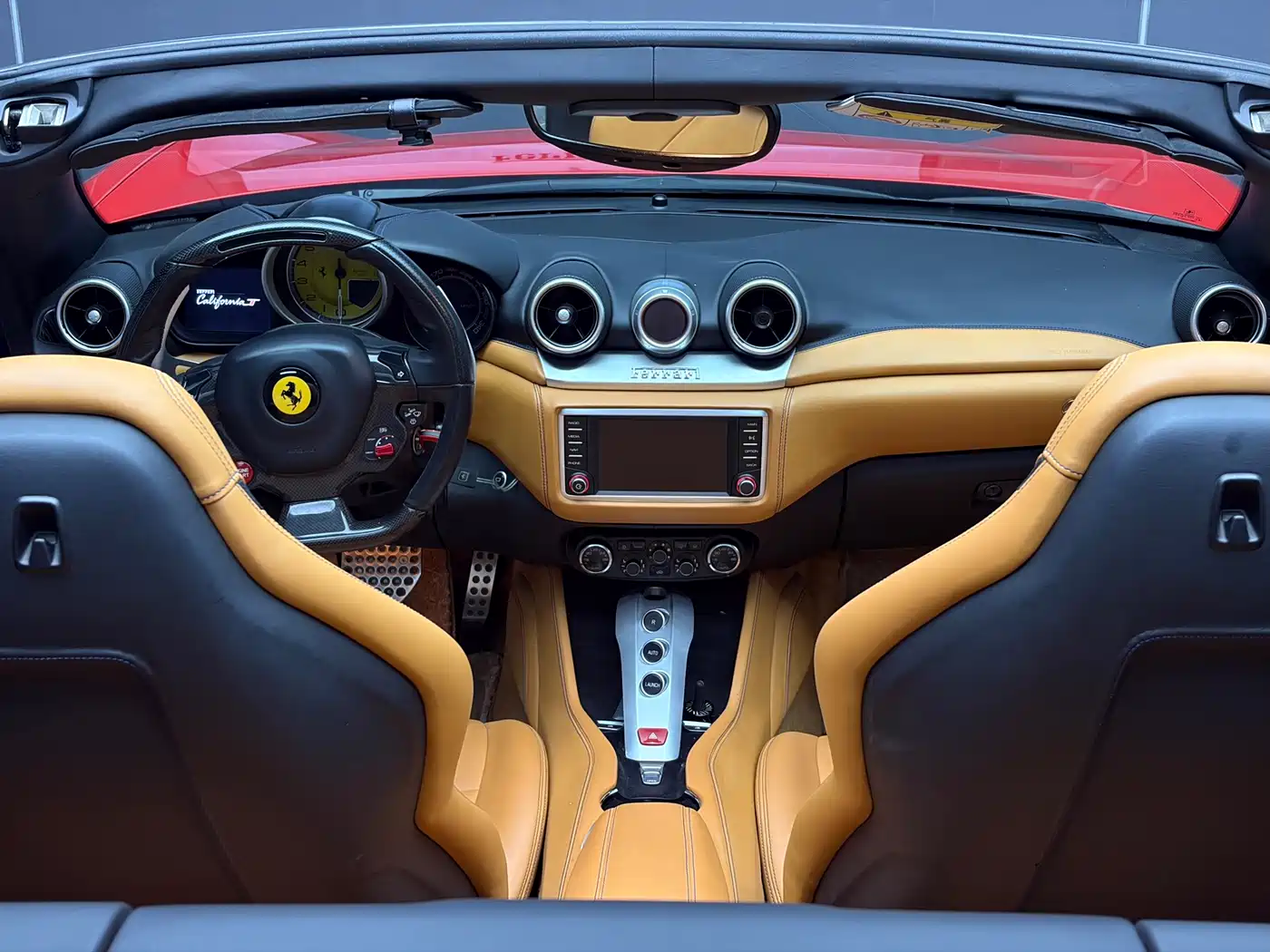 Ferrari California T 2015 2015 3.9T Standard