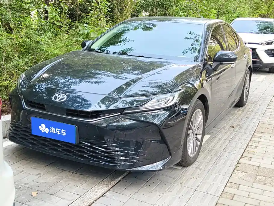 Toyota Camry 2025 2024 Hybrid 2.0HG Premium Edition