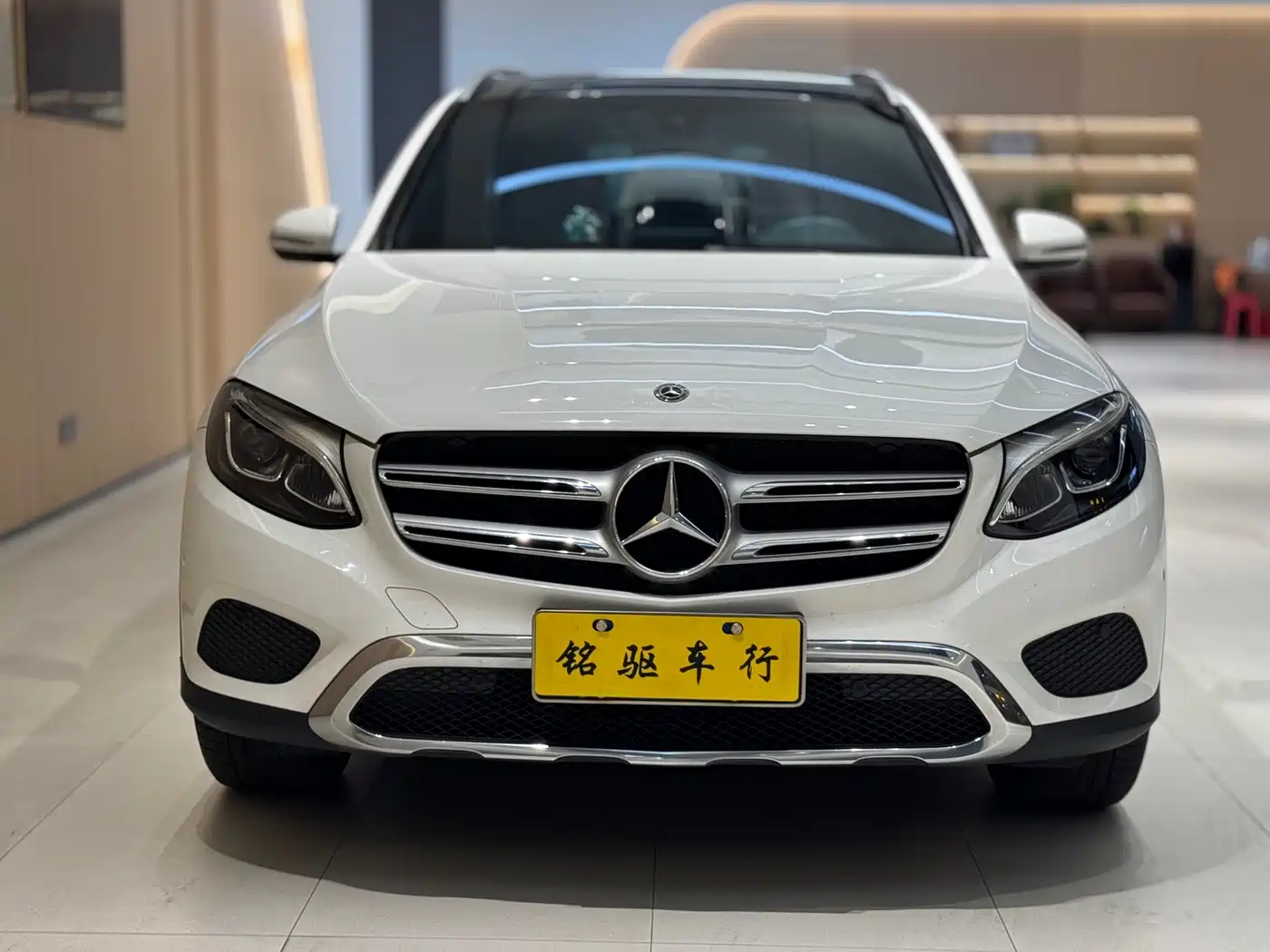 Mercedes-Benz GLC 2019 Model GLC 200 L 4MATIC фото 2