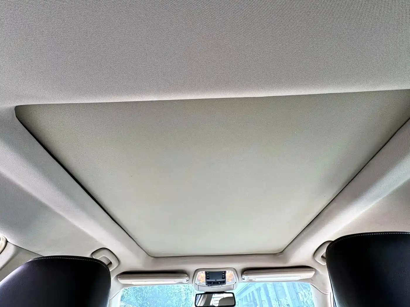 Chrysler 300C (Import) 2014 2012 3.6L Luxury Edition