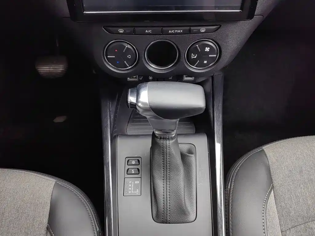 Citroën C3-XR 2020 2019 230THP DCT ORIGINS Centennial Premium Edition