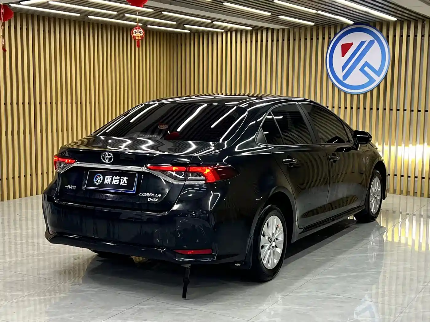 Toyota Corolla 2021 1.2T S-CVT Pioneer Edition фото 4