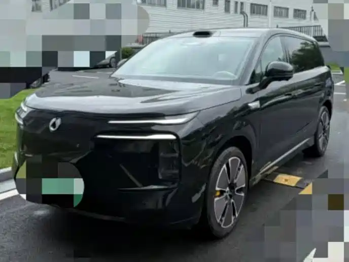 2026 Denza N8L