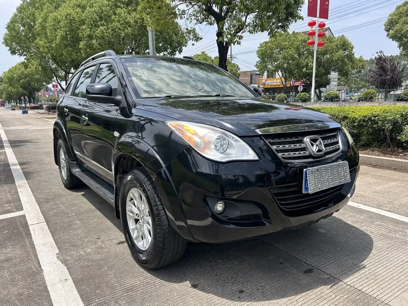 Jiangling Yusheng S350 2014 2013 2.4T Manual 2WD Diesel Luxury 5-Seater
