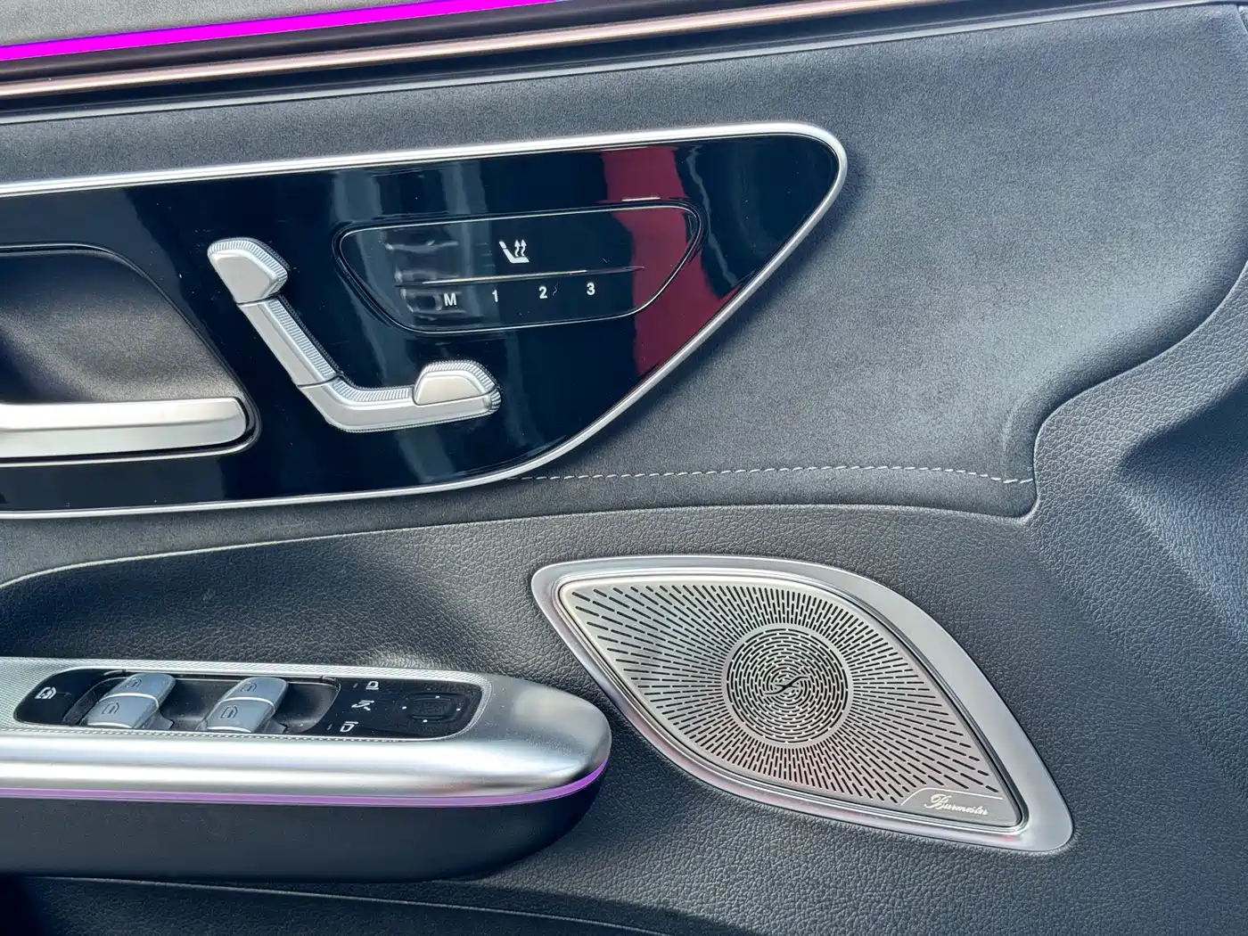 MERCEDES-BENZ EQE AMG