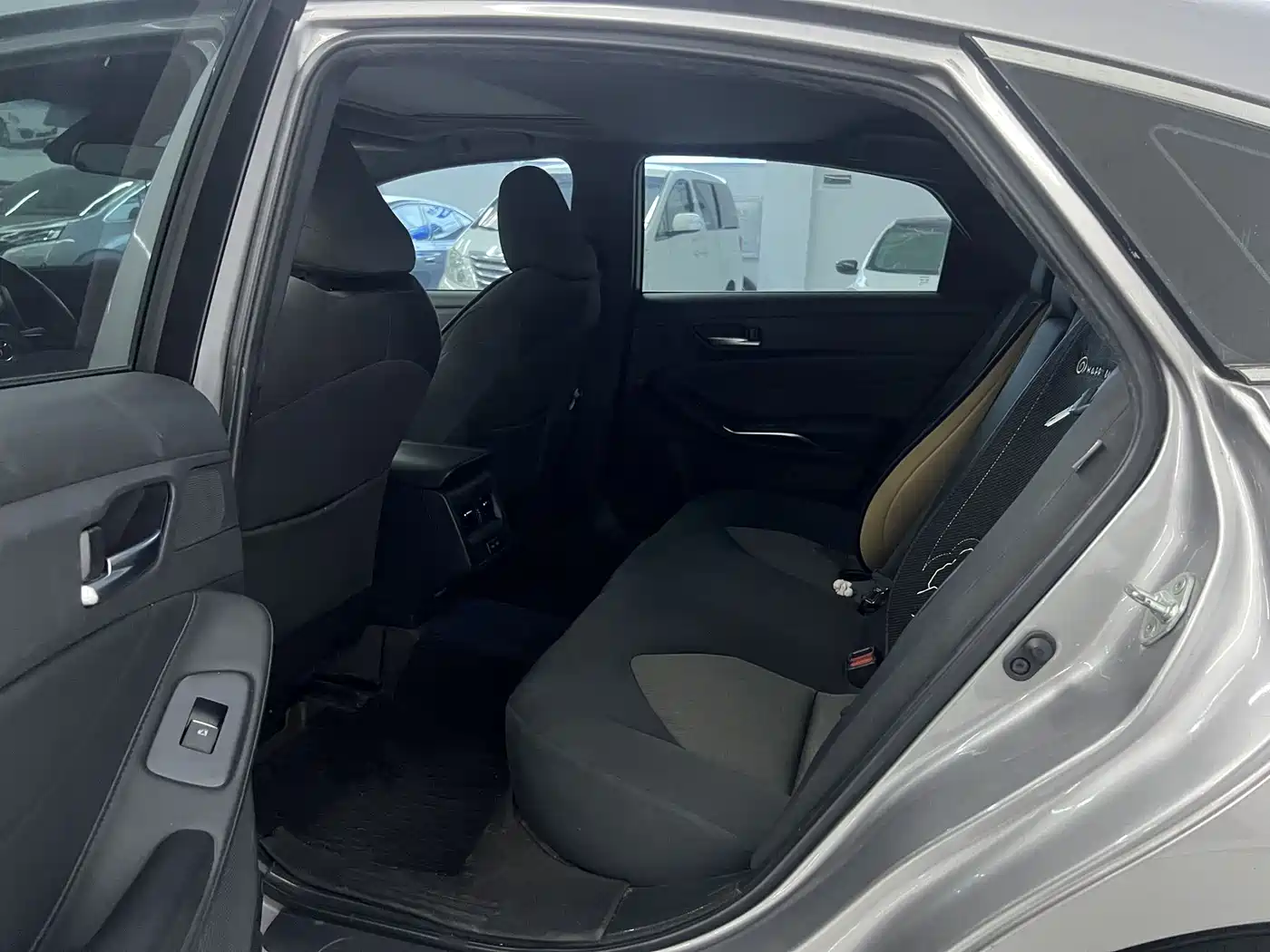 Toyota Avalon 2023 2.0L Aspiration Edition фото 13
