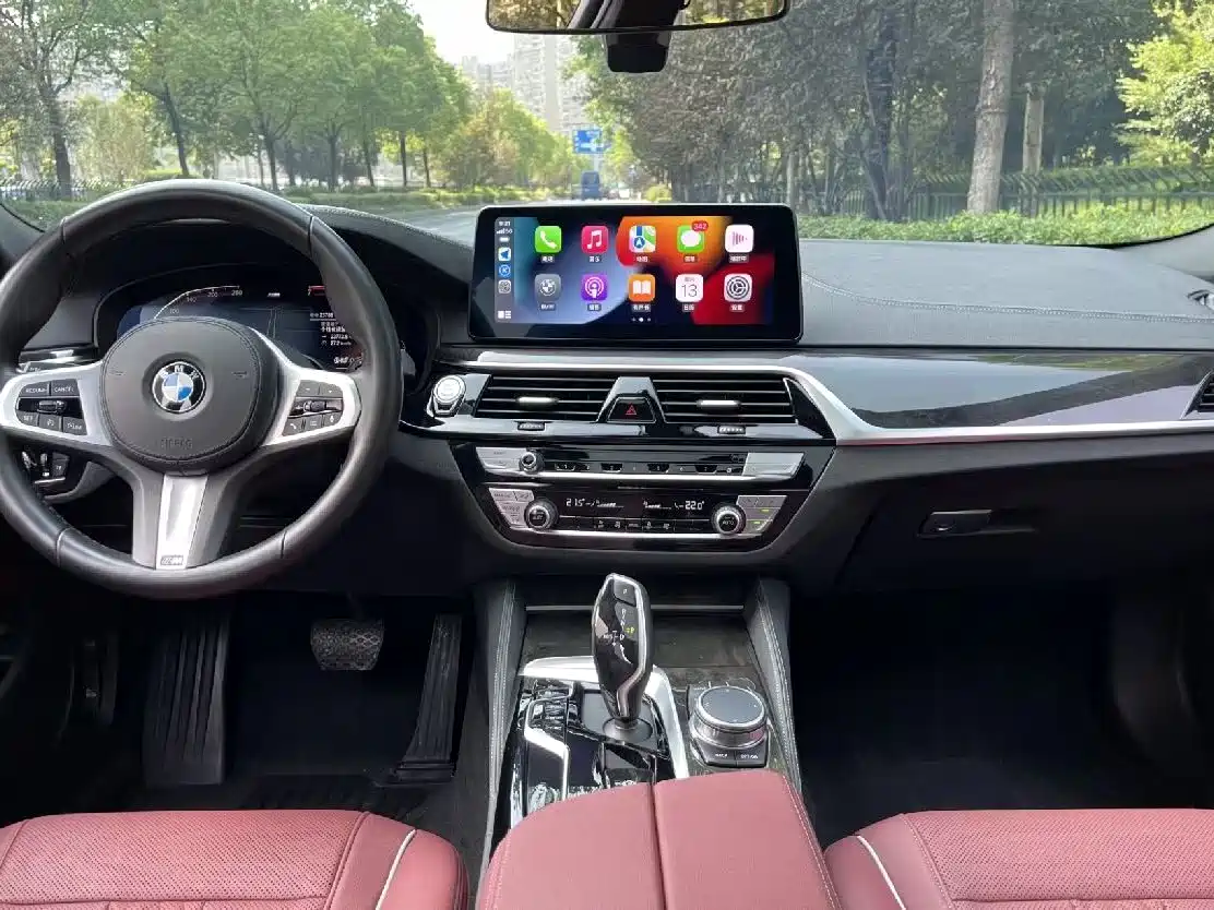 BMW 5 Series 2022 525Li M Sport Package фото 6