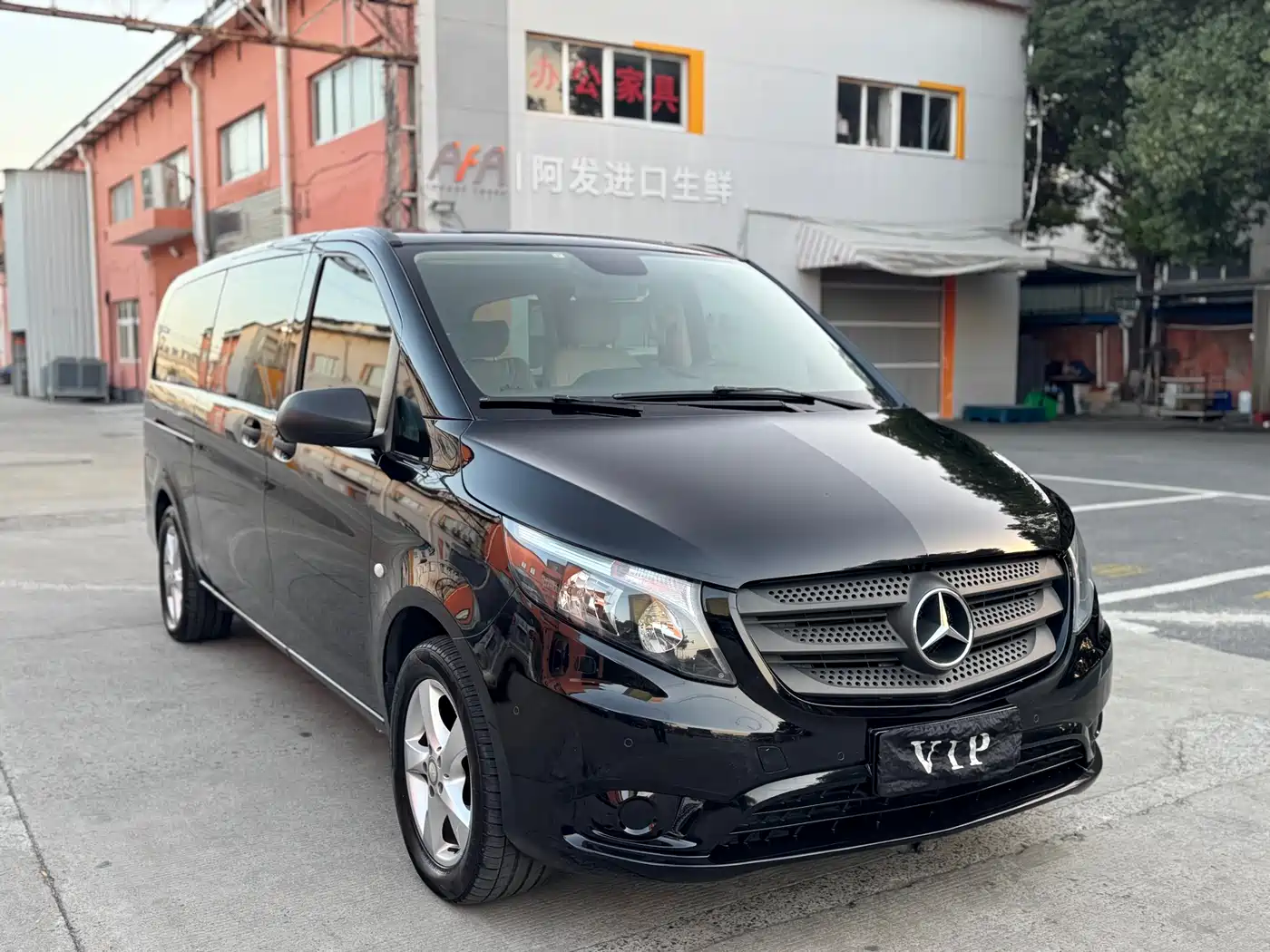 Mercedes-Benz Vito 2018 2.0T Business China V фото 9
